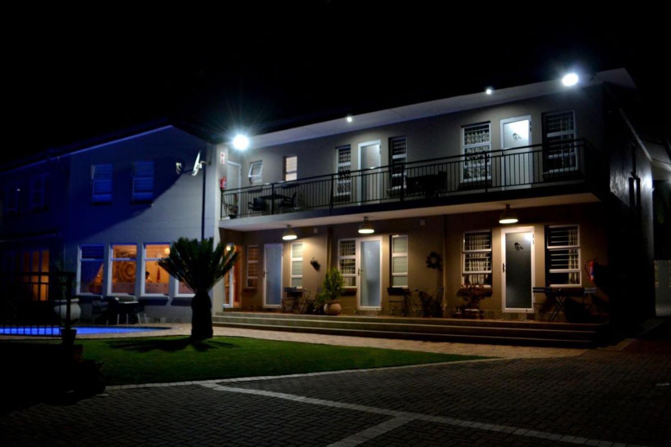 Bokmakierie Gastehuis Emalahleni Pty Ltd Extérieur photo